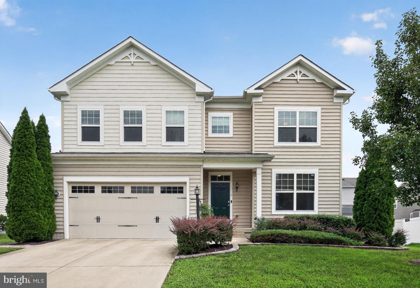 10518 Black Pine Ln — photo