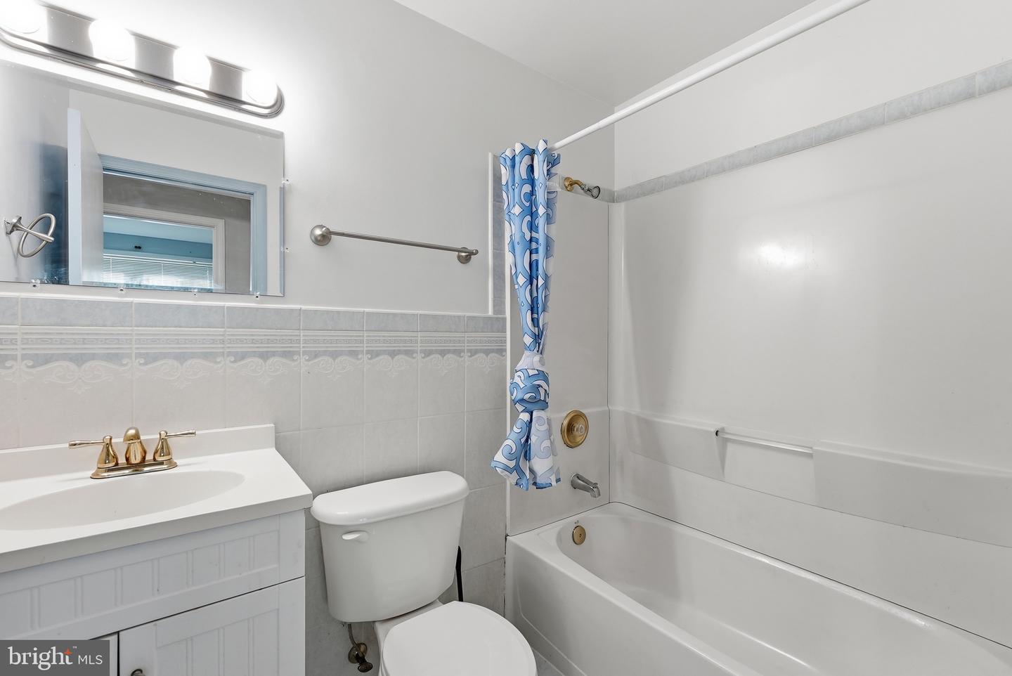 3260 Green Meadows Dr — photo