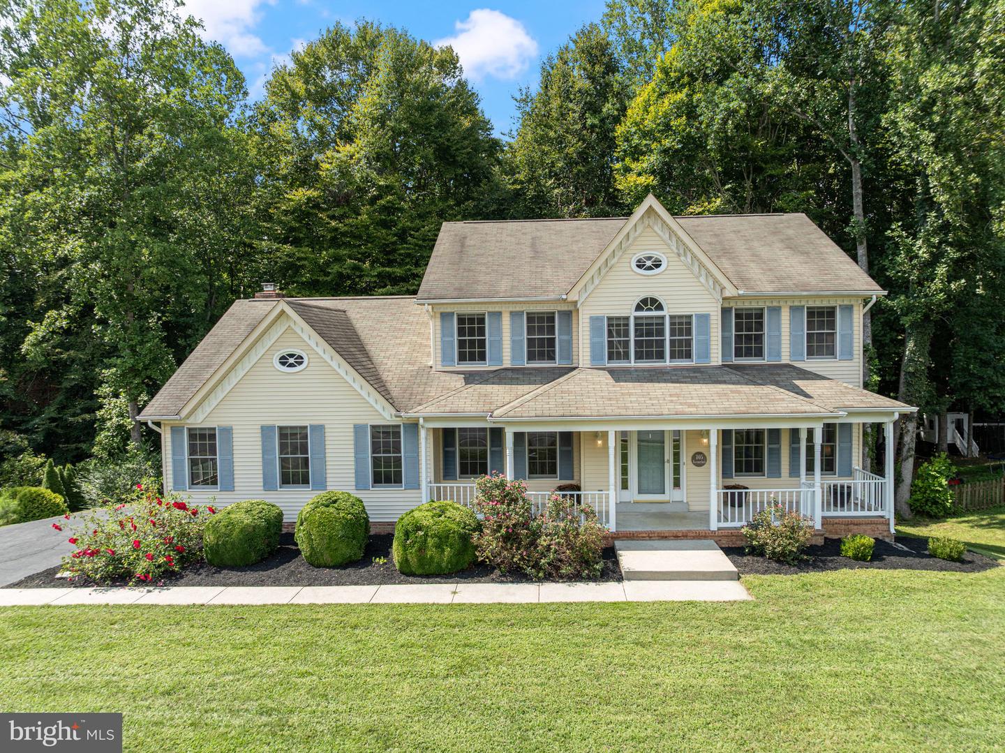 105 Westmorland Ct — photo