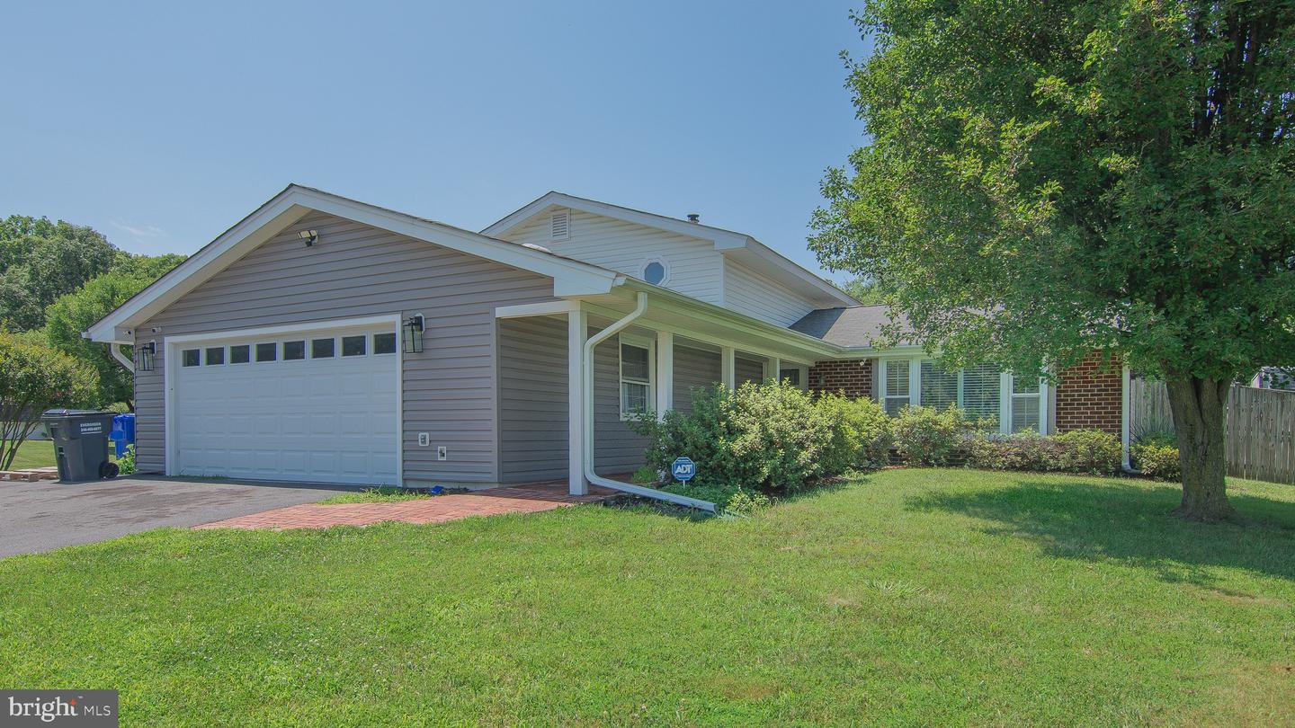 2430 Pinefield Rd — photo
