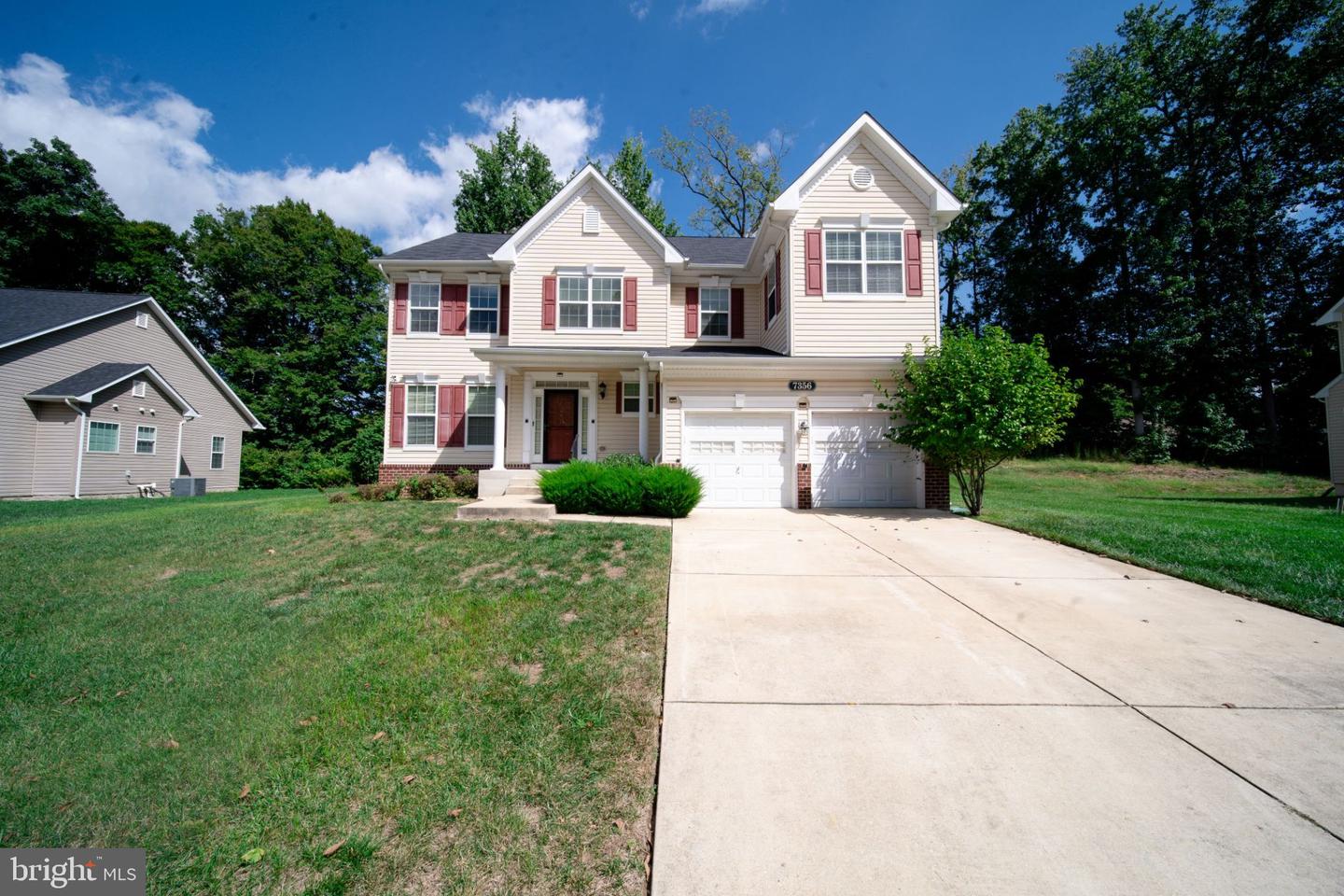 7356 Tottenham Dr — photo