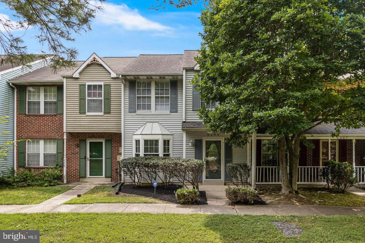 6206 Deerwood Ct — photo