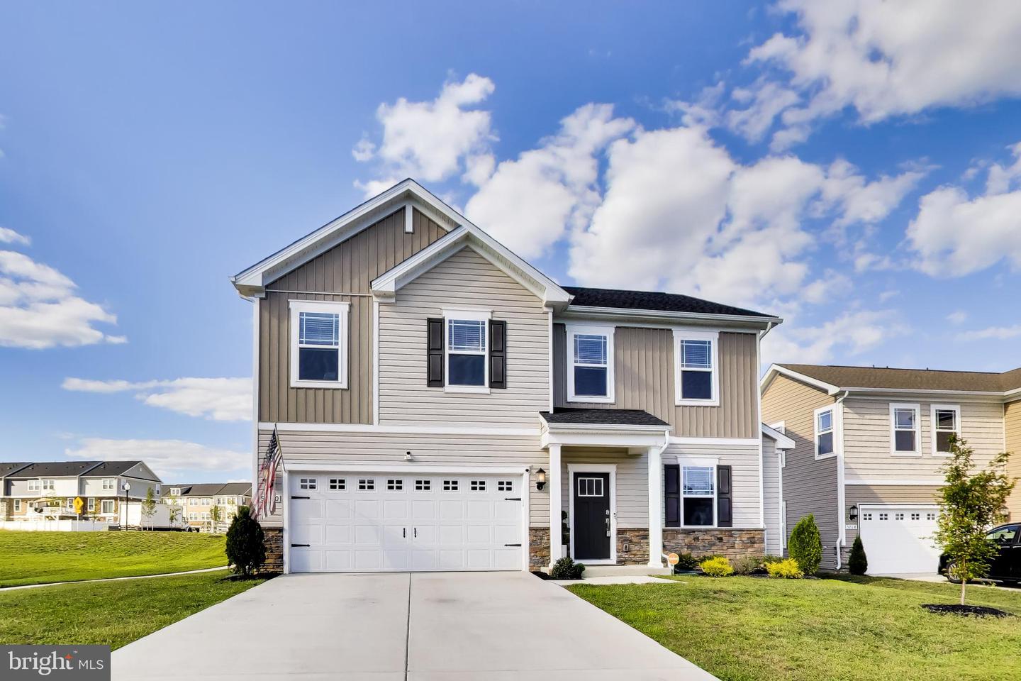 5760 St David Dr — photo