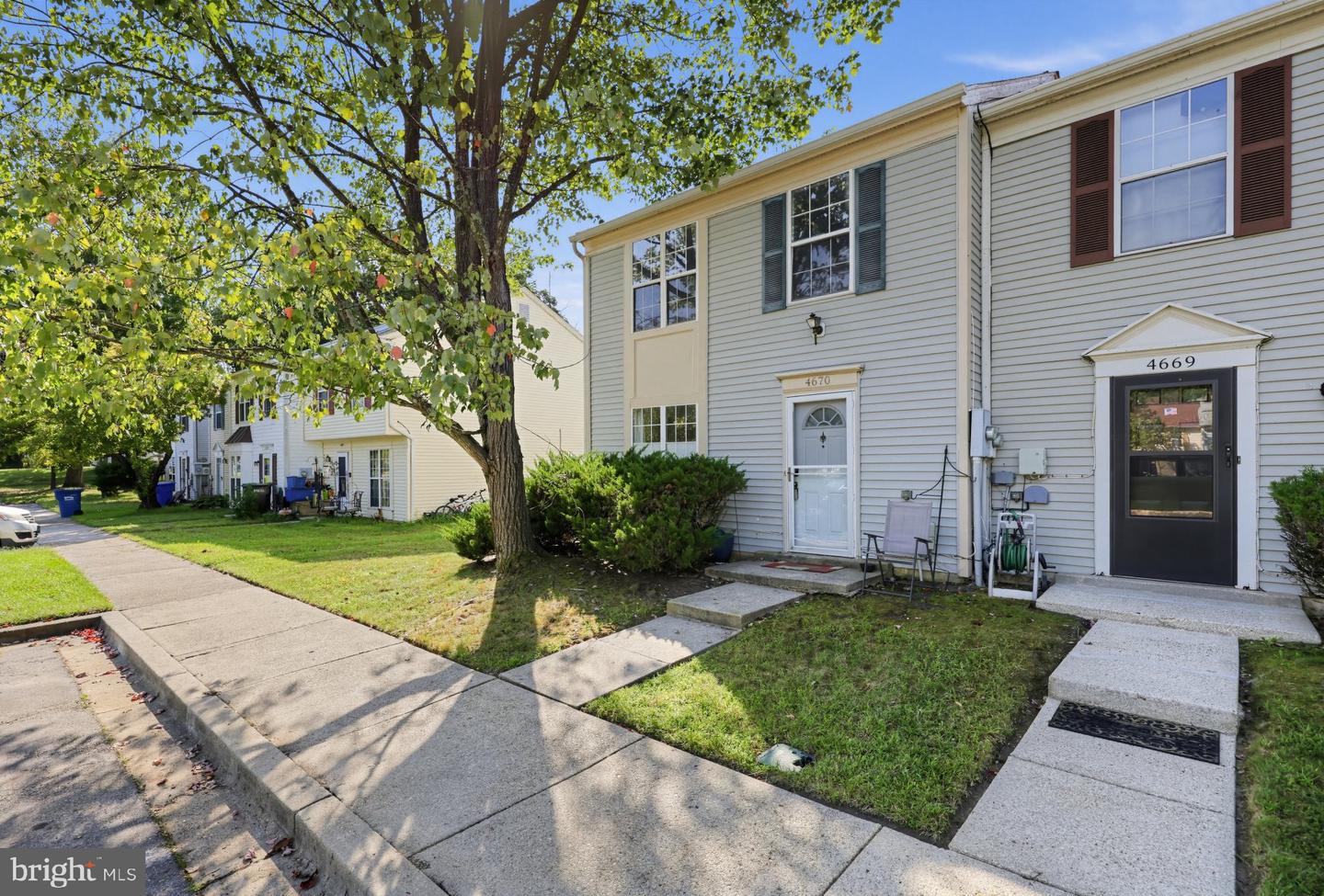 4670 Grosbeak Pl — photo