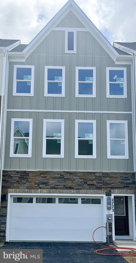 2772 Bear Claw Pl — photo