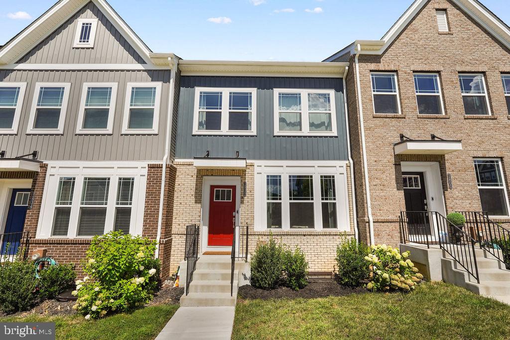 2802 Bridgewater Dr — photo