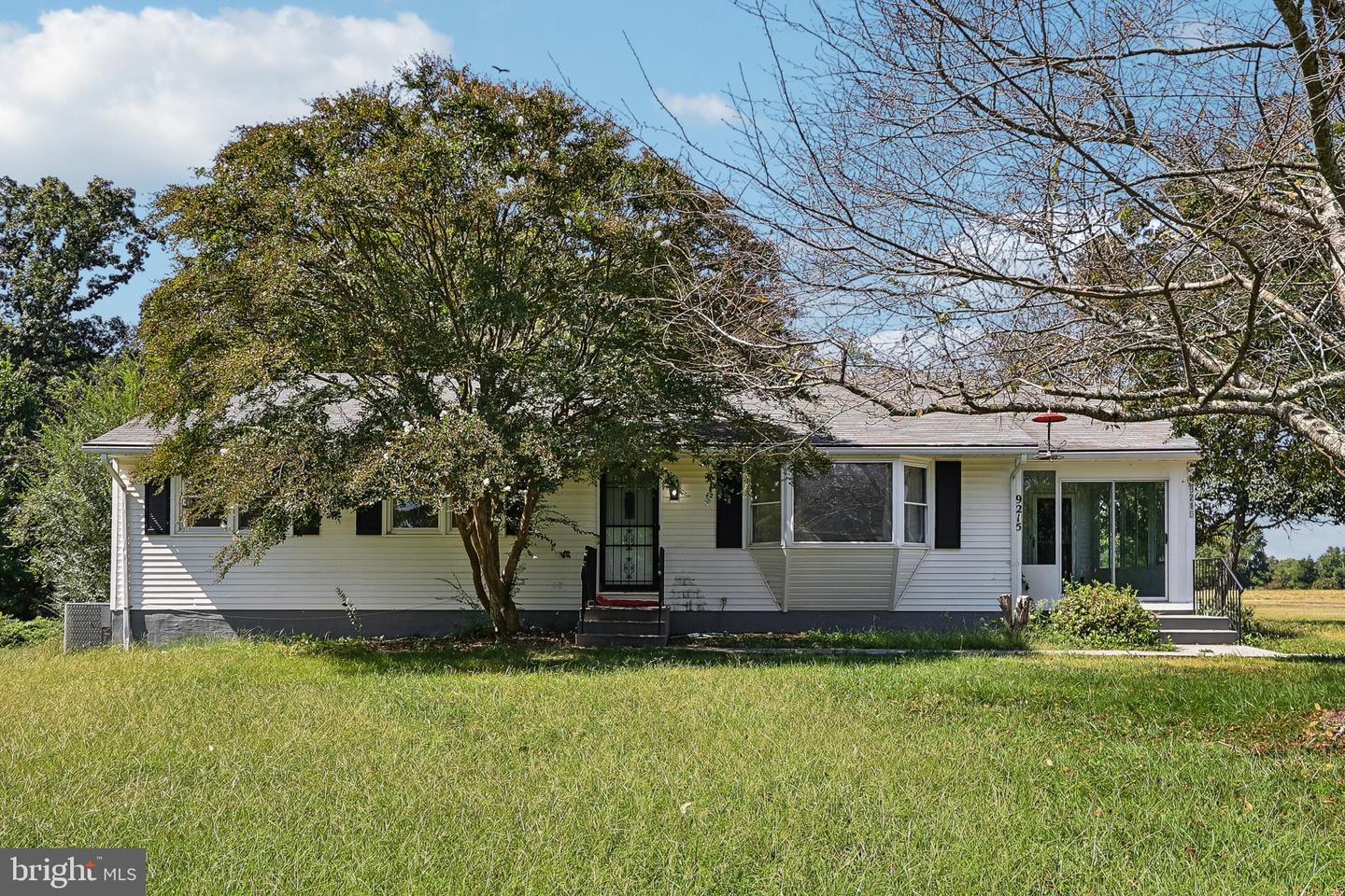 9215 Wills Rd — photo