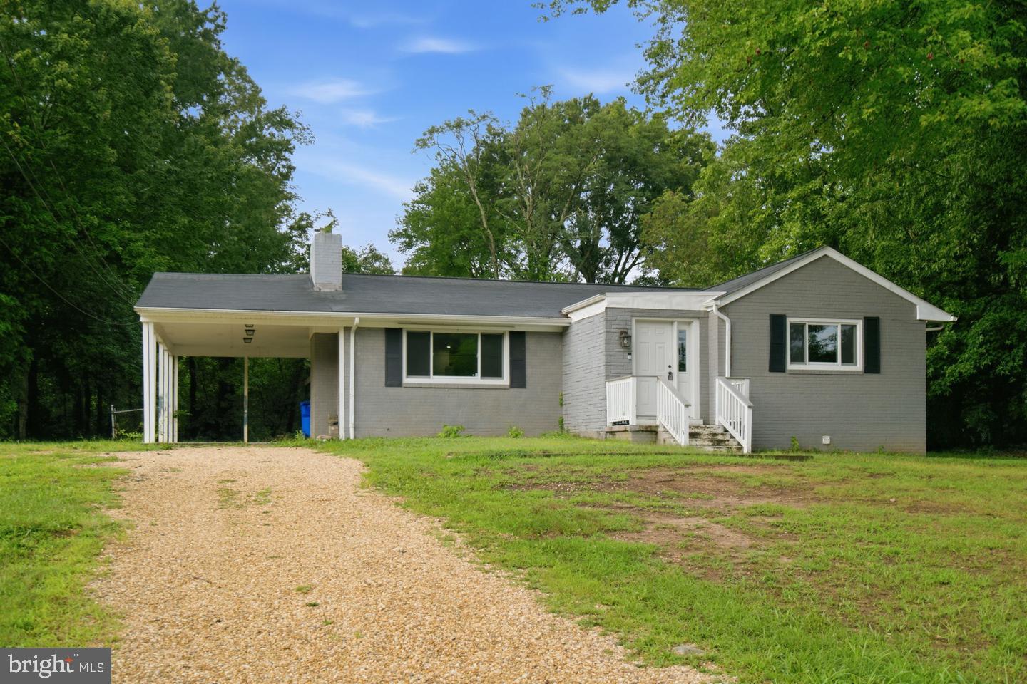 5281 Red Hill Dr — photo