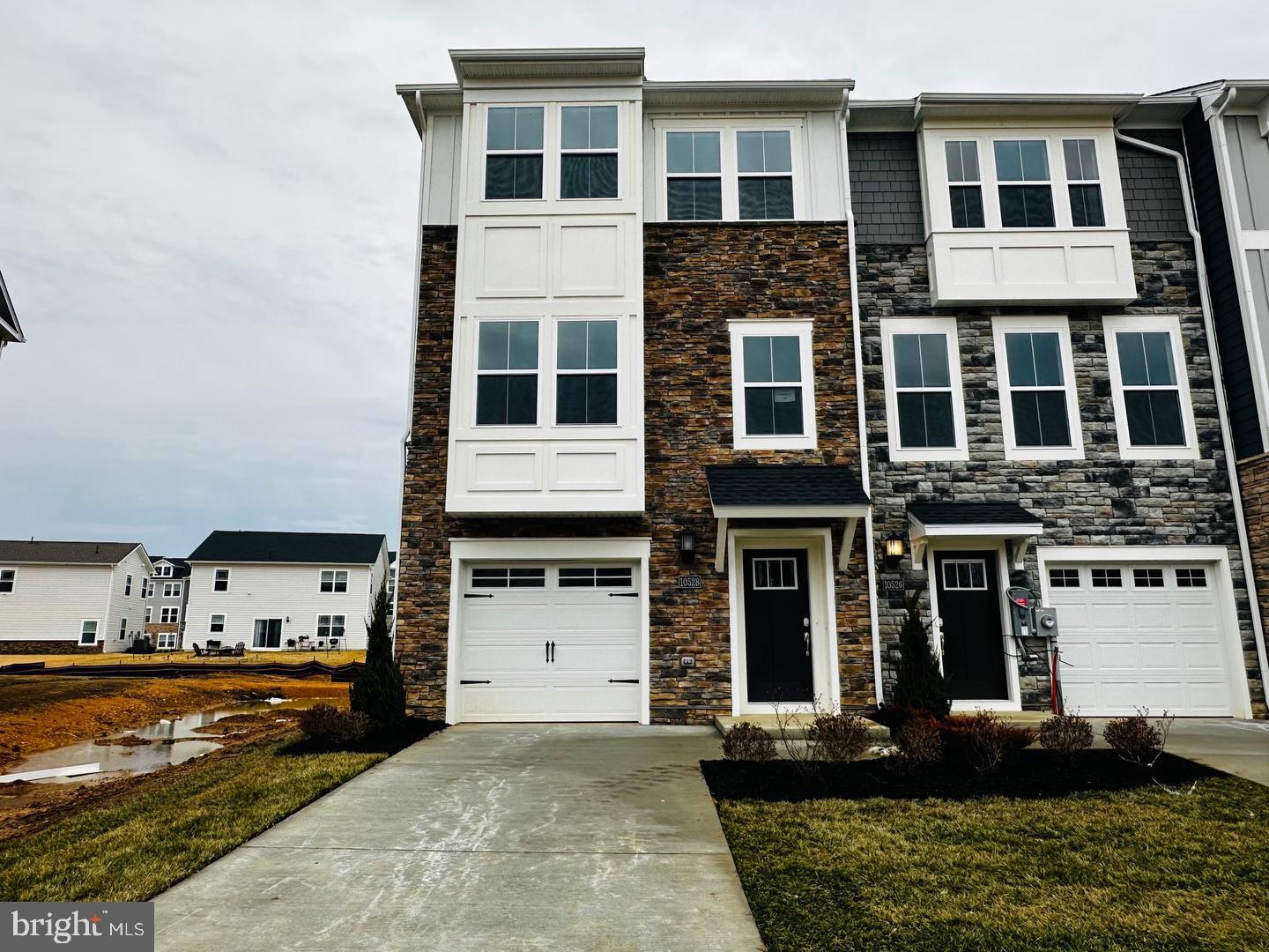 10502 Cobbler Pl — photo