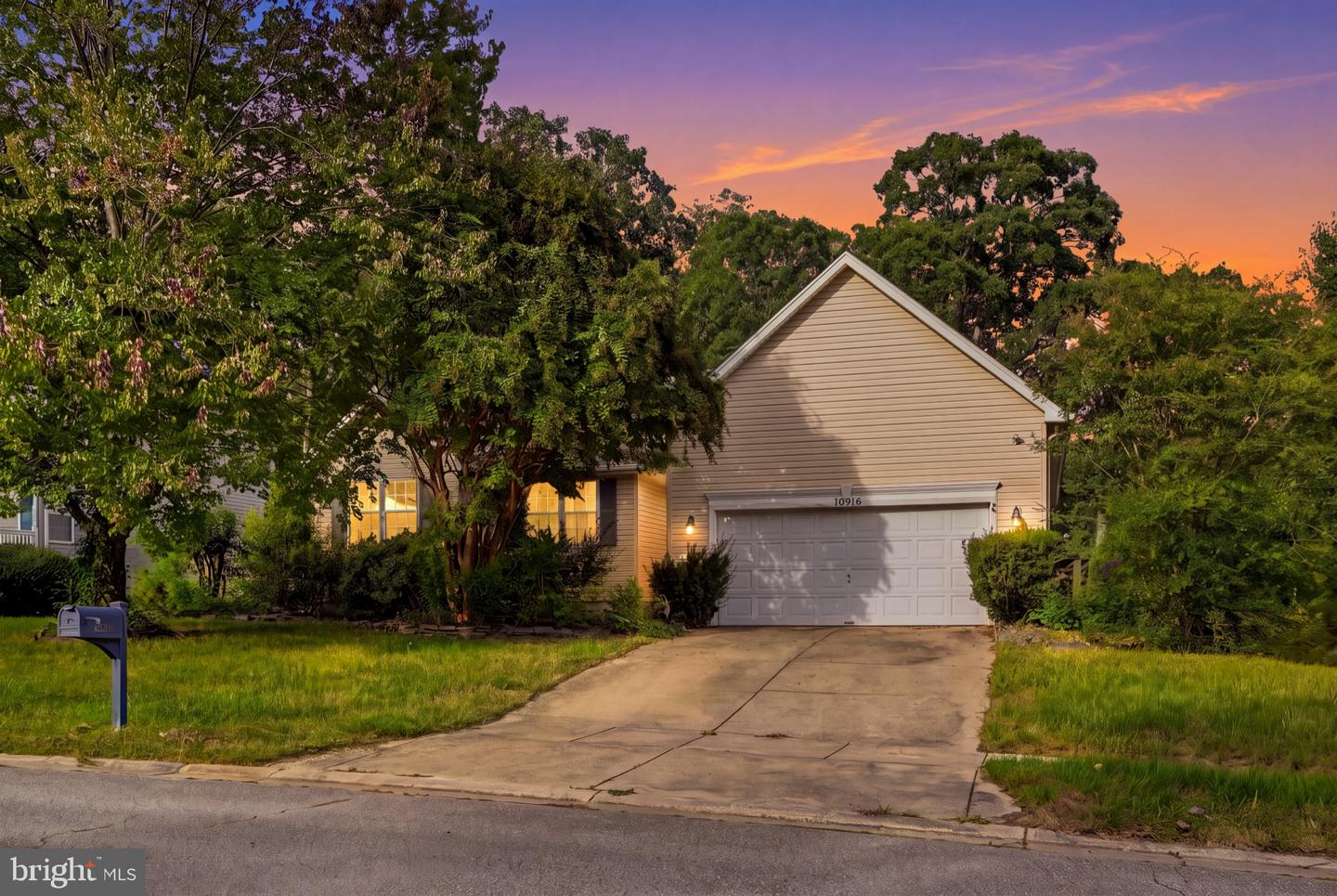 10916 Maryland Woods Ct — photo