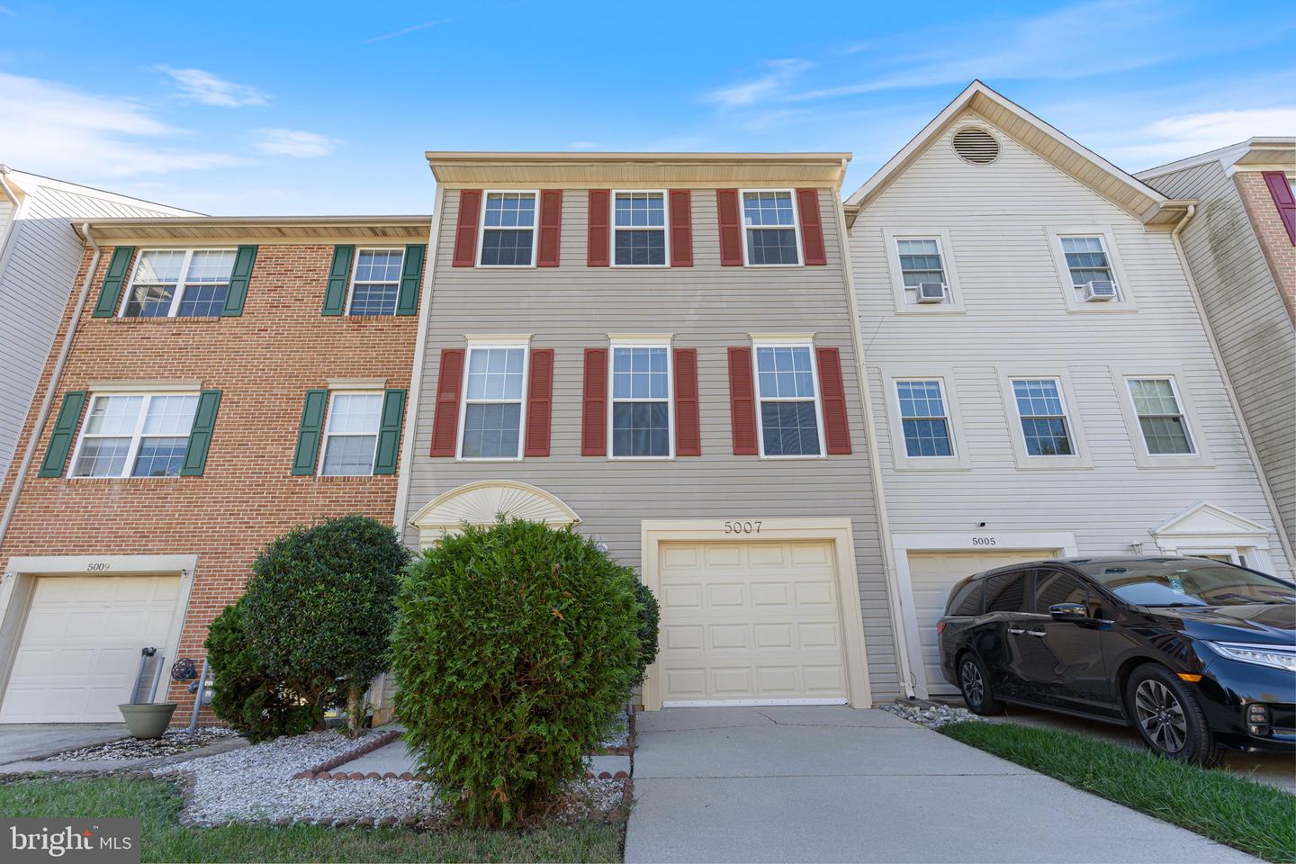 5007 Doctorfish Ct — photo
