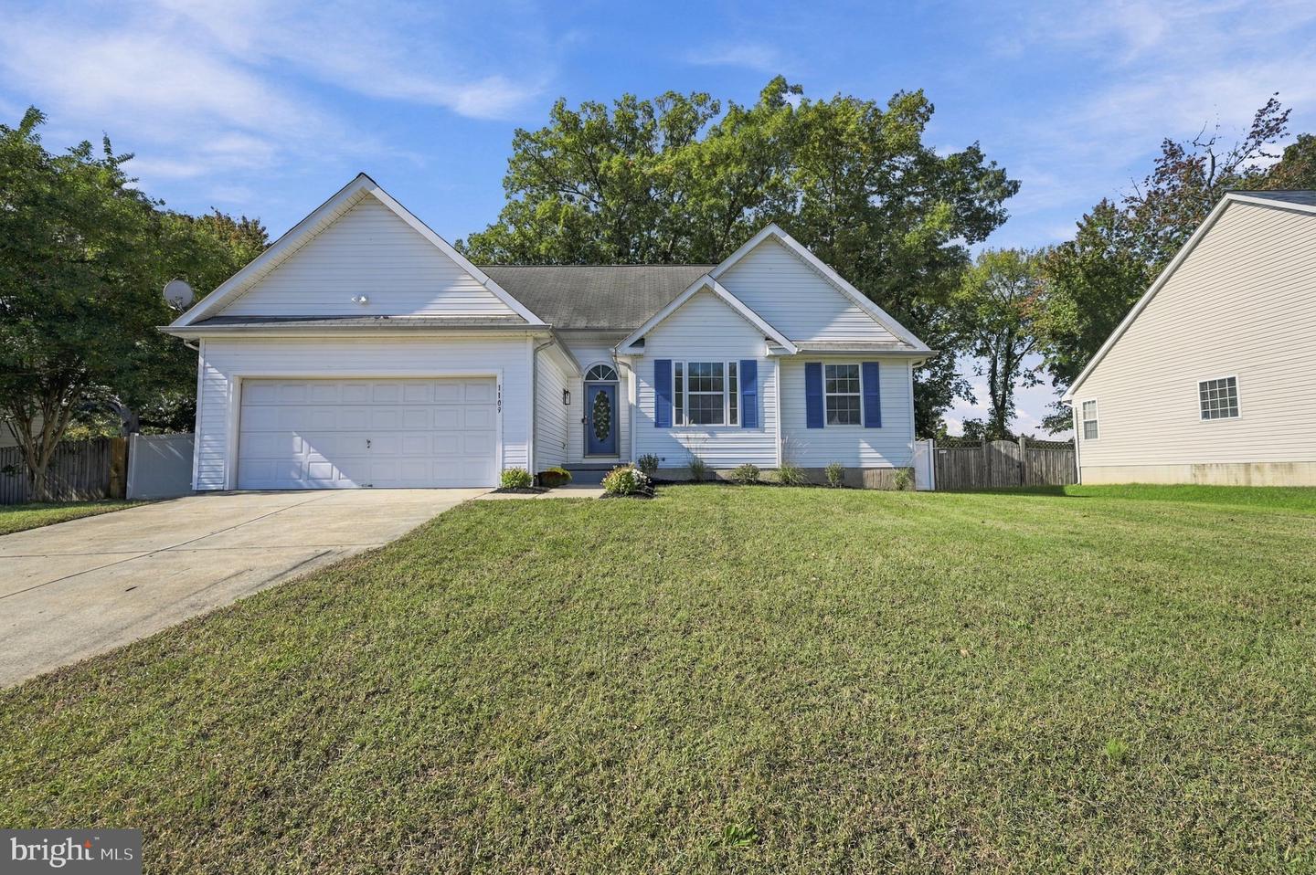1109 Station Dr — photo