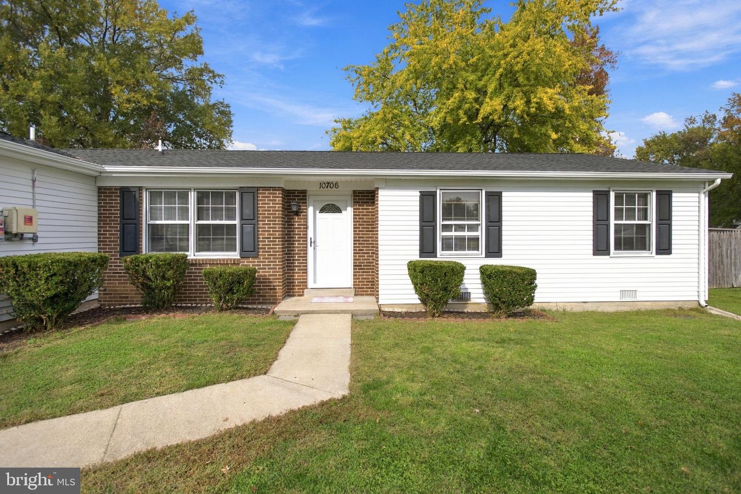 10706 Cedarwood Dr — photo