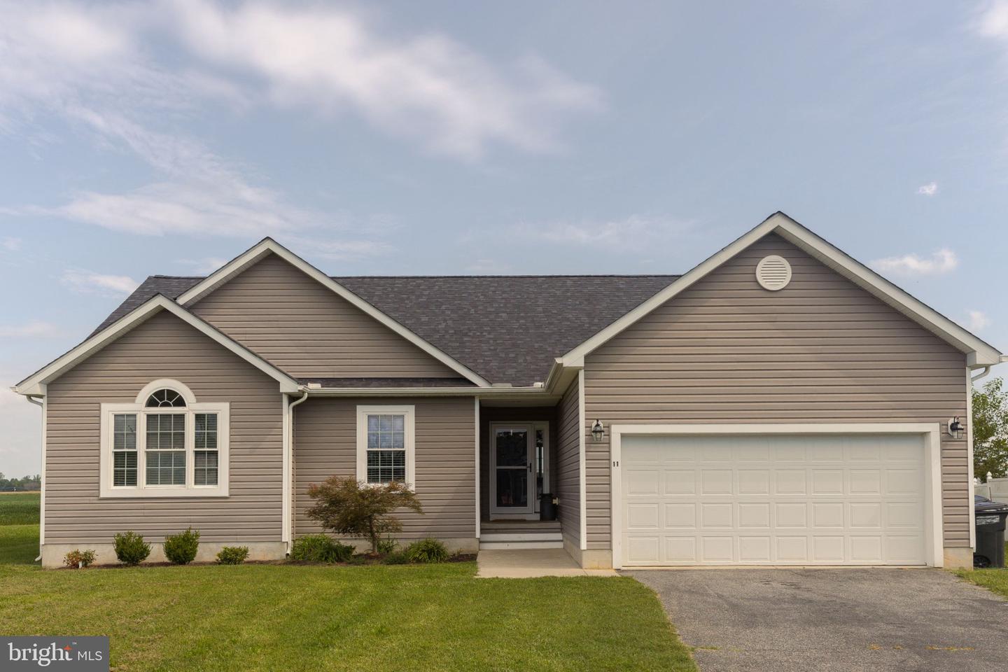 11 RIDGEWAY DRIVE, RIDGELY MD 21660