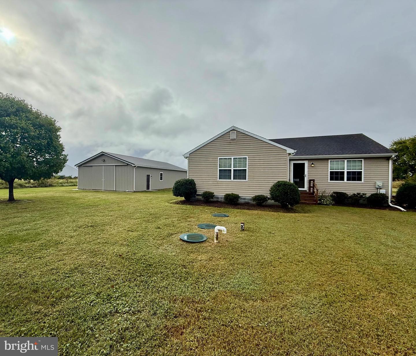 23491 Brunkhorst Rd E — photo