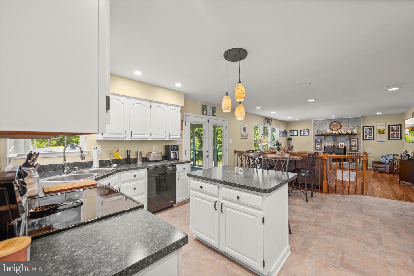 2815 Gillis Road, Mount Airy, MD 21771 — photo 3