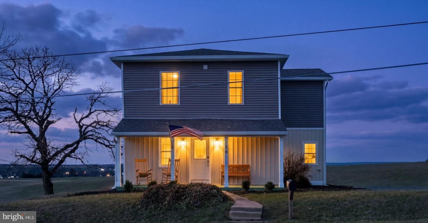 118 S Clear Ridge Road, New Windsor, MD 21776