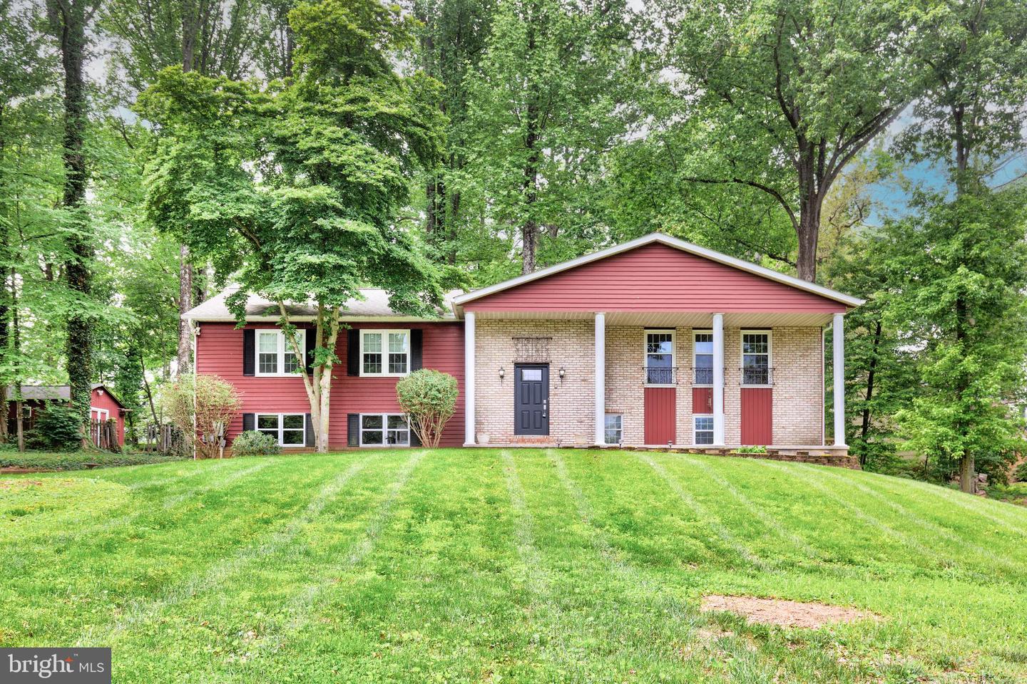 2711 OVERVIEW ROAD, HAMPSTEAD MD 21074