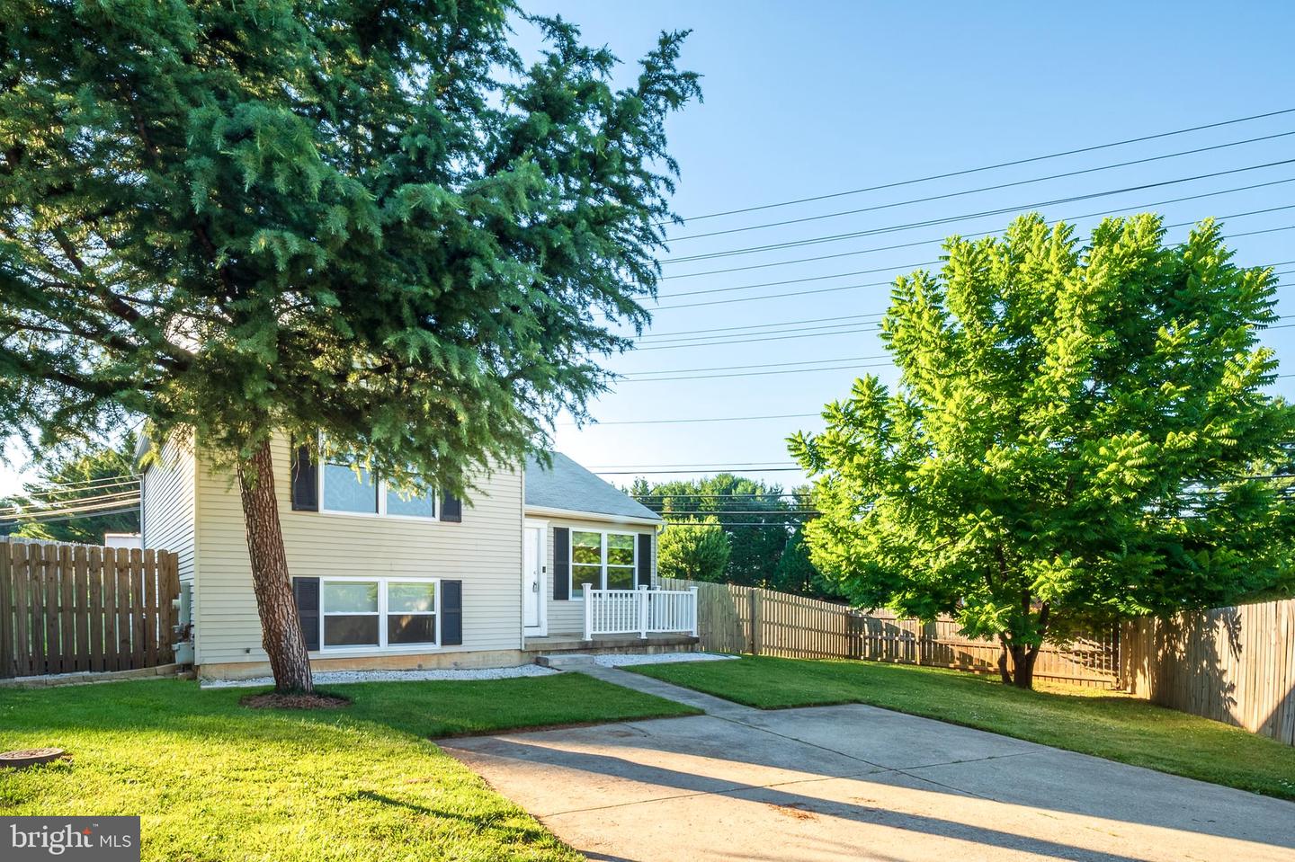 1003 Berkley Dr — photo