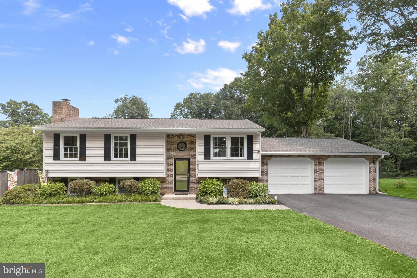 2712 Overview Road, Hampstead, MD 21074