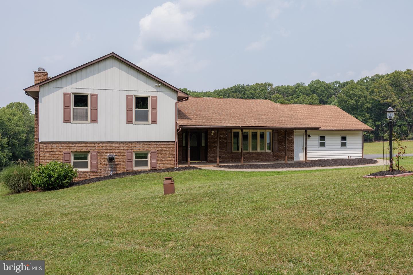 1951 ALBERT RILL ROAD, HAMPSTEAD MD 21074 — photo 3