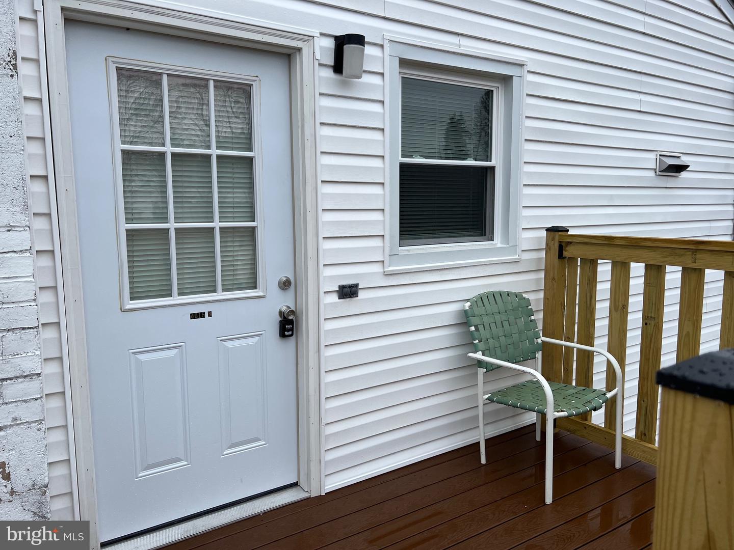 4015 Gill Ave #B — photo