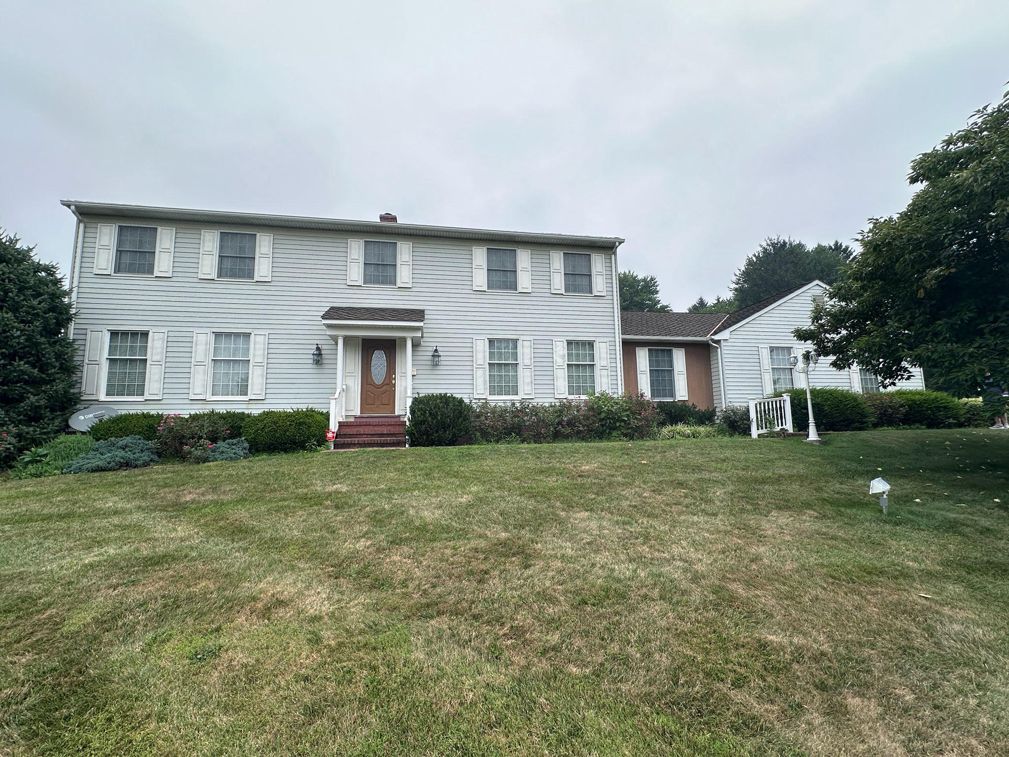 1513 Chris Ln — photo