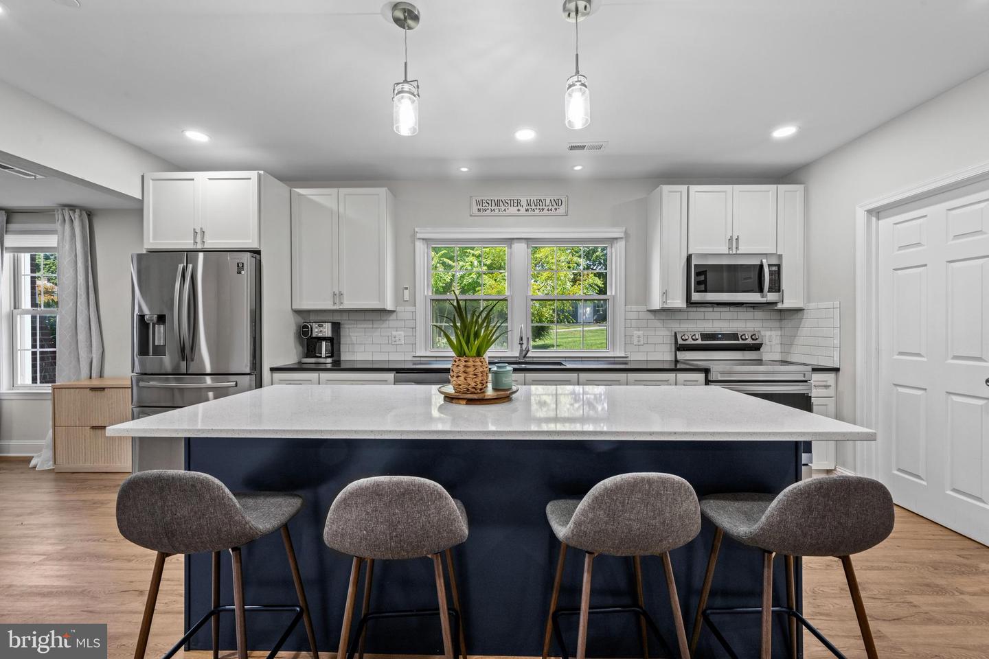 4525 Salem Bottom Rd — photo