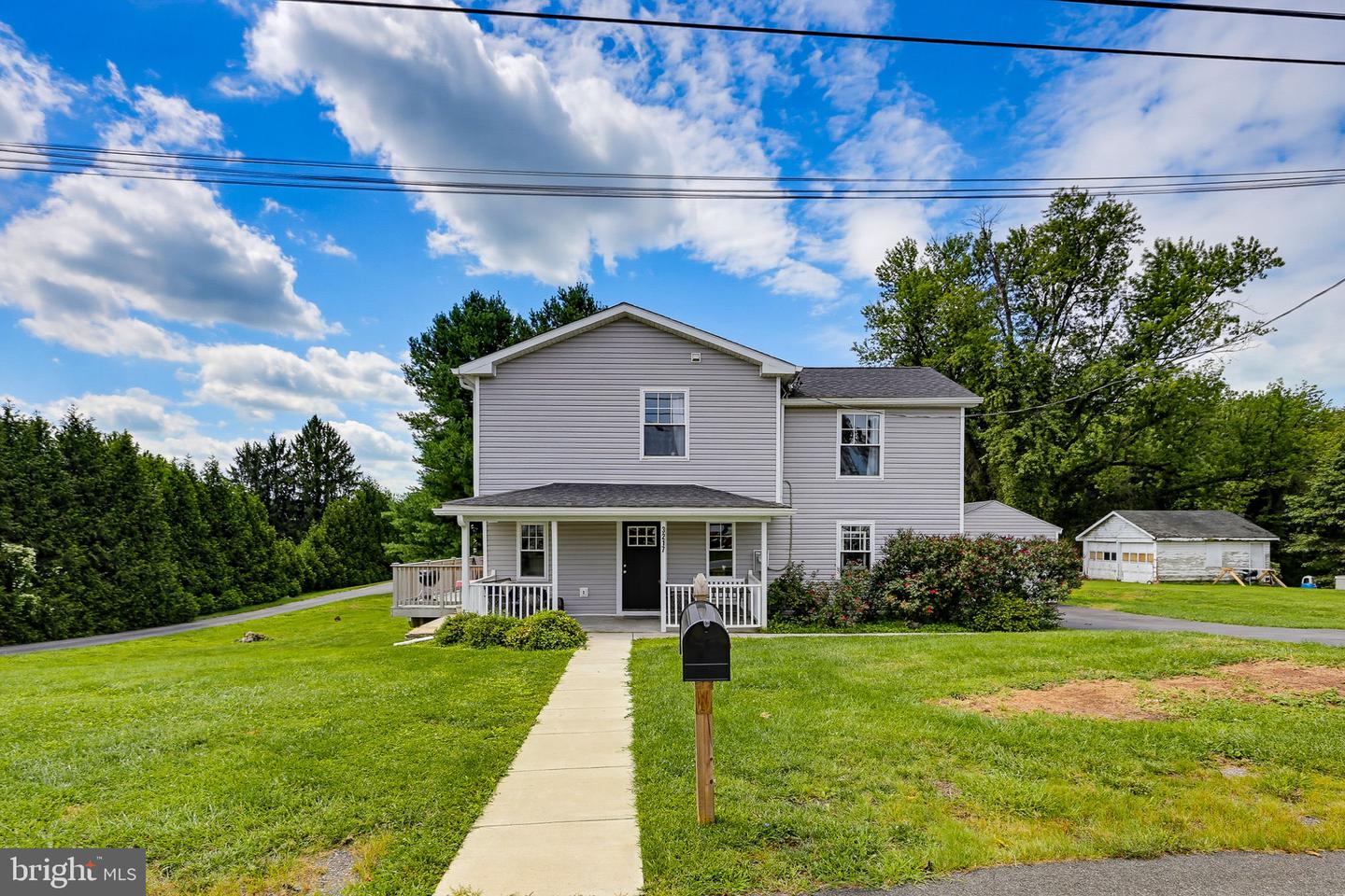 3217 Old Westminster Pike — photo