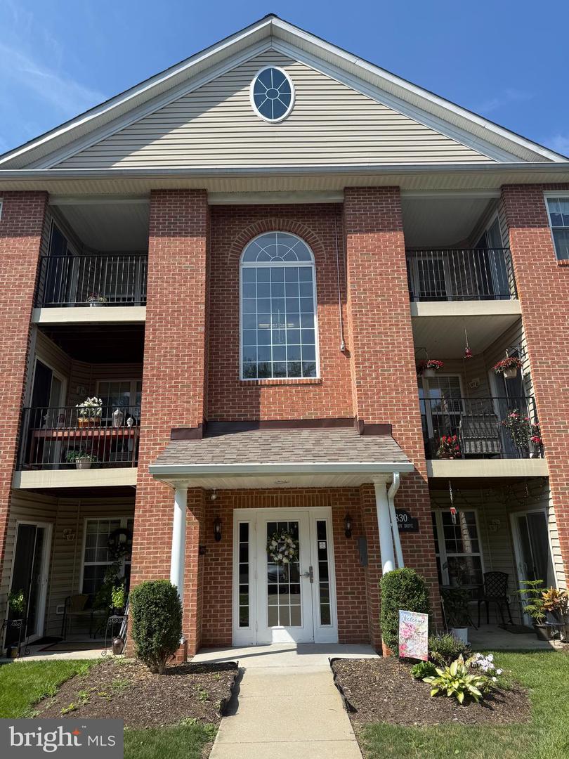 3830 Normandy Dr #1B — photo
