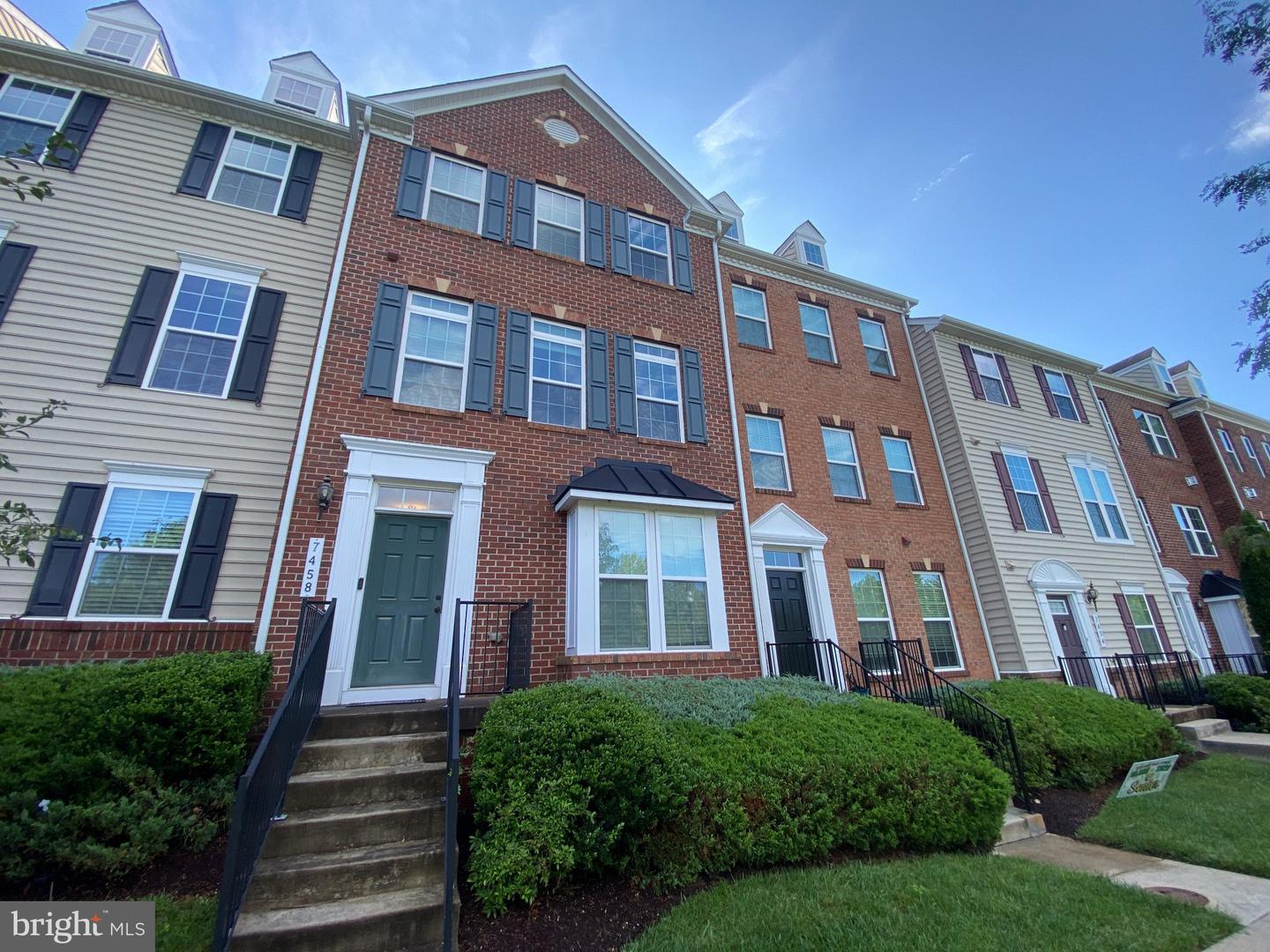 7458 Willow Bottom Rd — photo