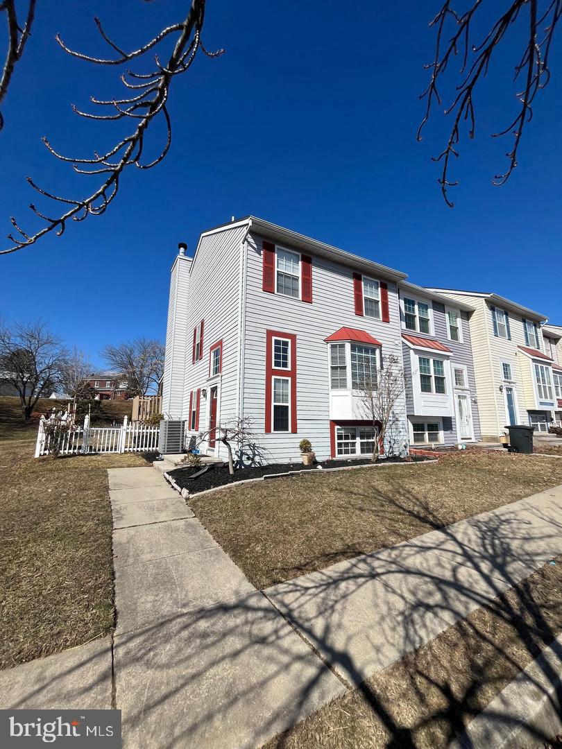 1420 Popes Creek Dr — photo