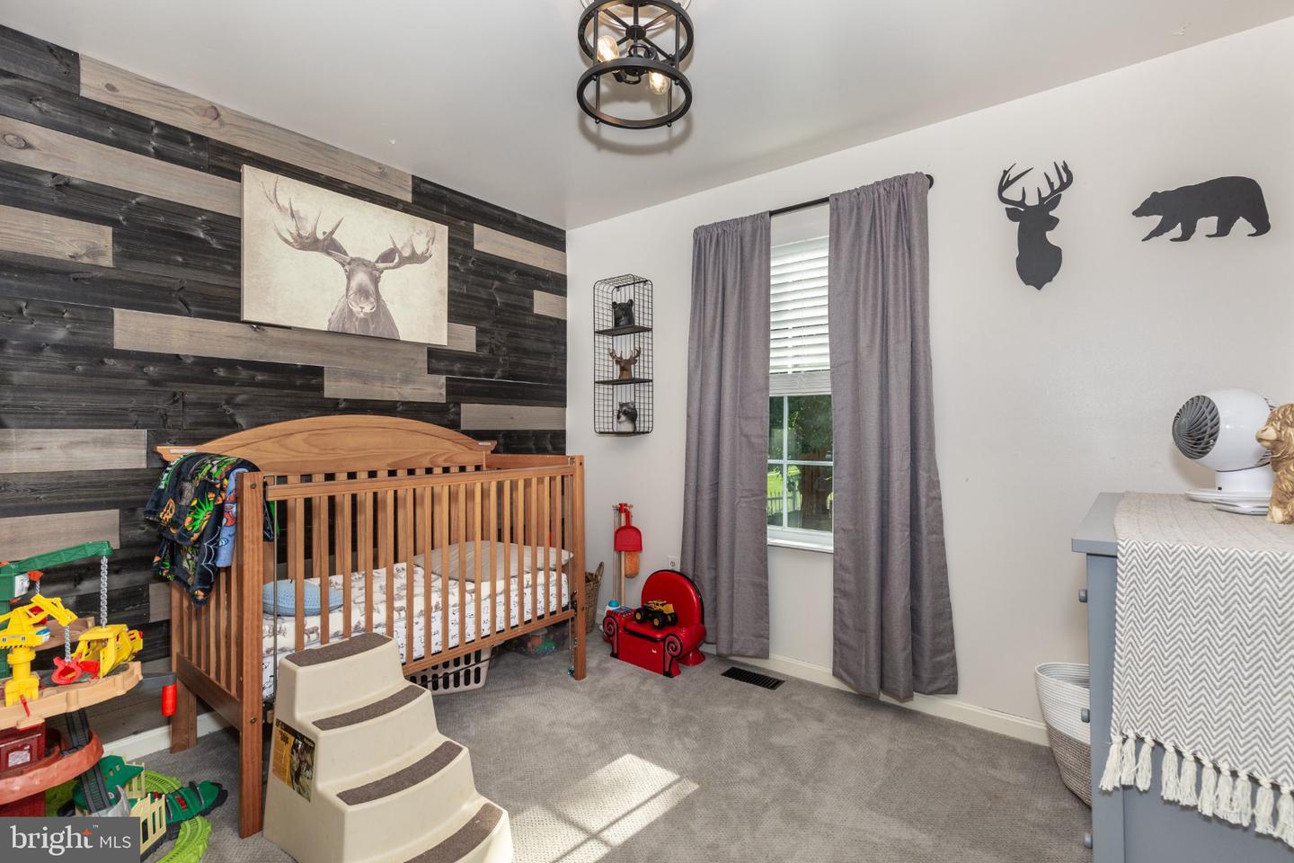 3322 Sutton Ct — photo