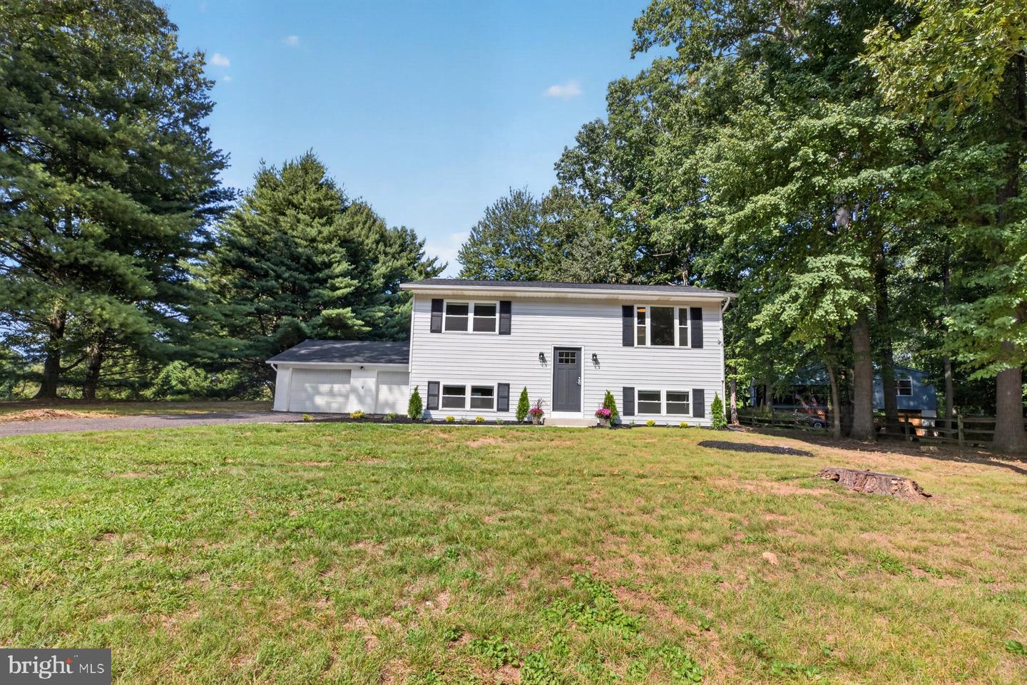 5002 Roller Road, Manchester, MD 21102 — photo 2