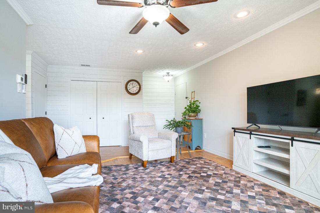 1002 Scarlet Oak Ct #3a — photo