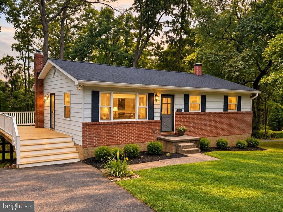 1512 Carriage Hill Dr — photo