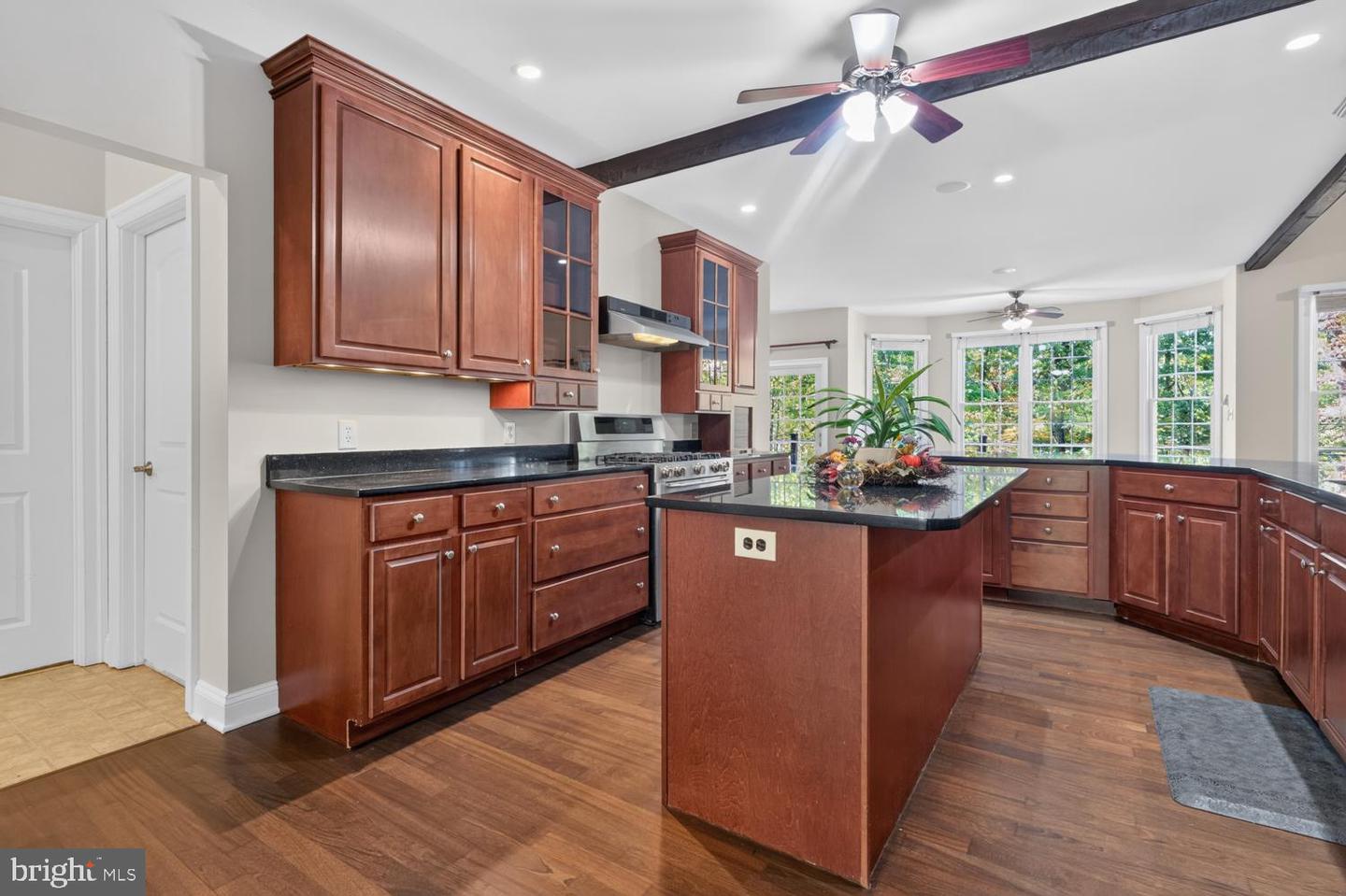 1640 Timber Summit Dr — photo