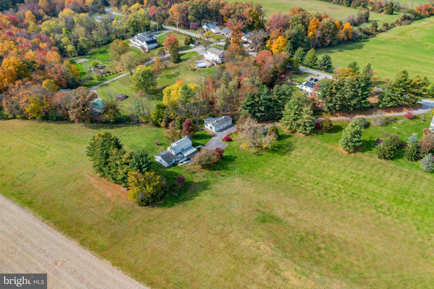 2535 Tyrone Rd — photo
