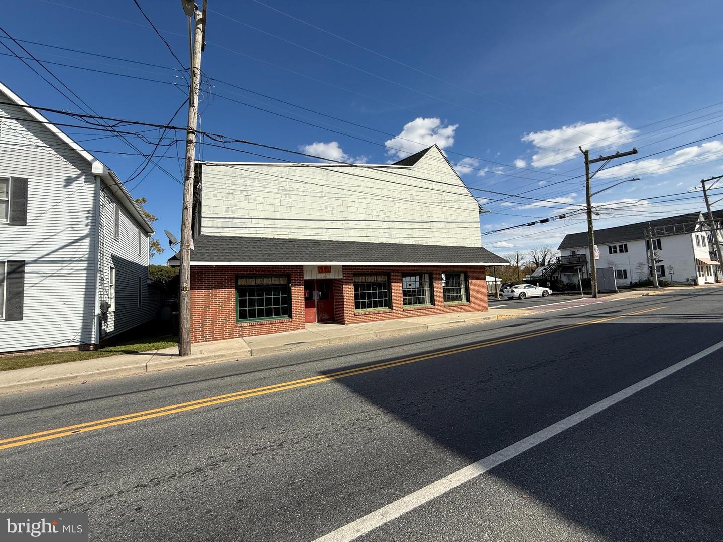 101 N Main St — photo