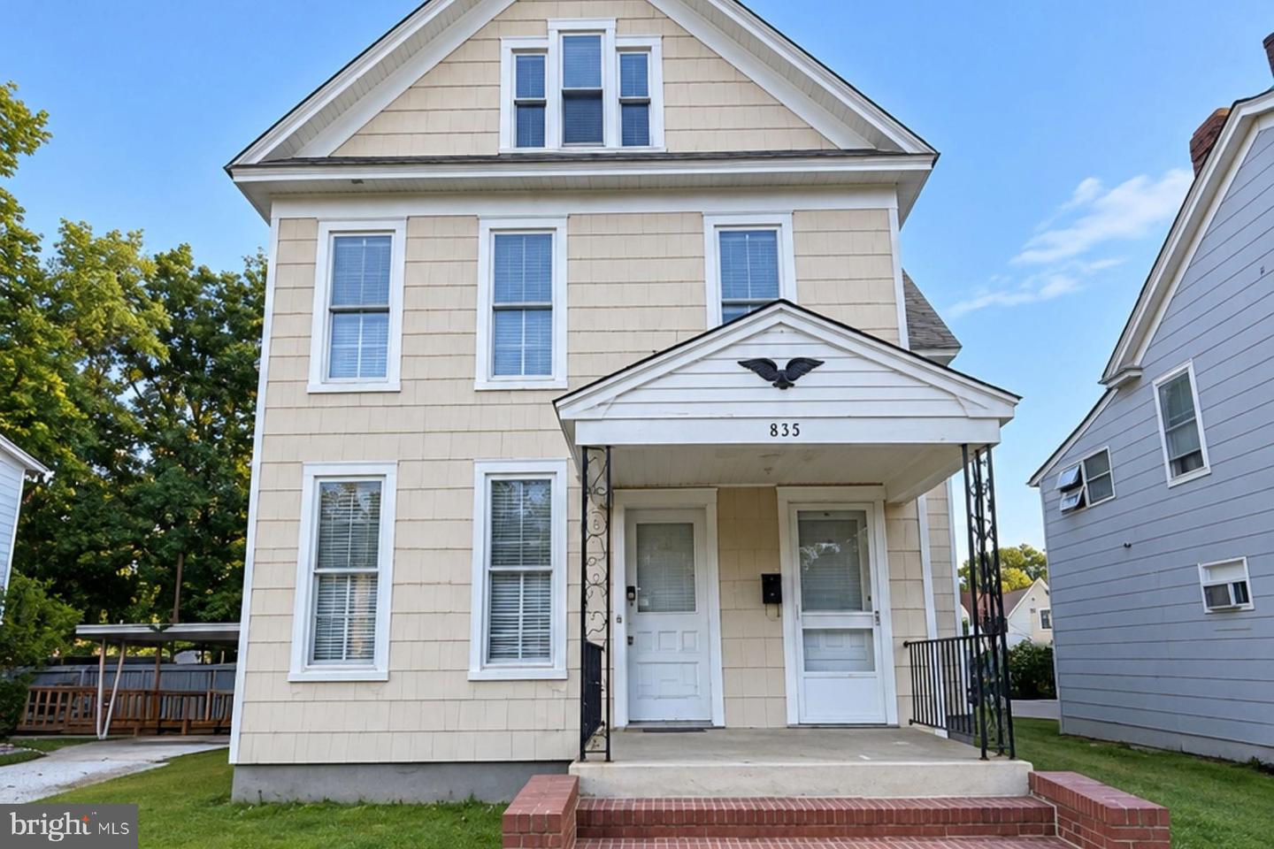 815 Locust St — photo