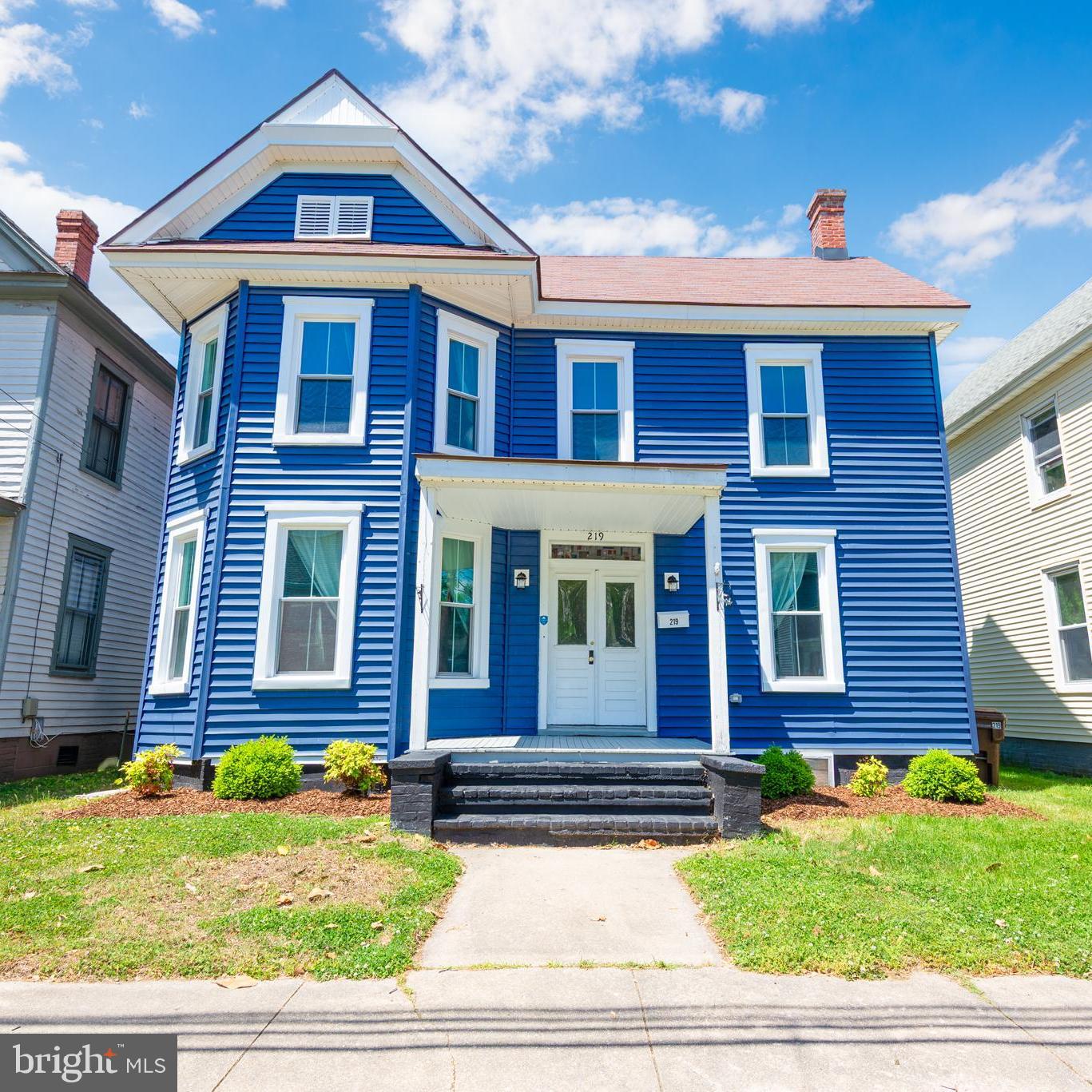 219 Willis St — photo