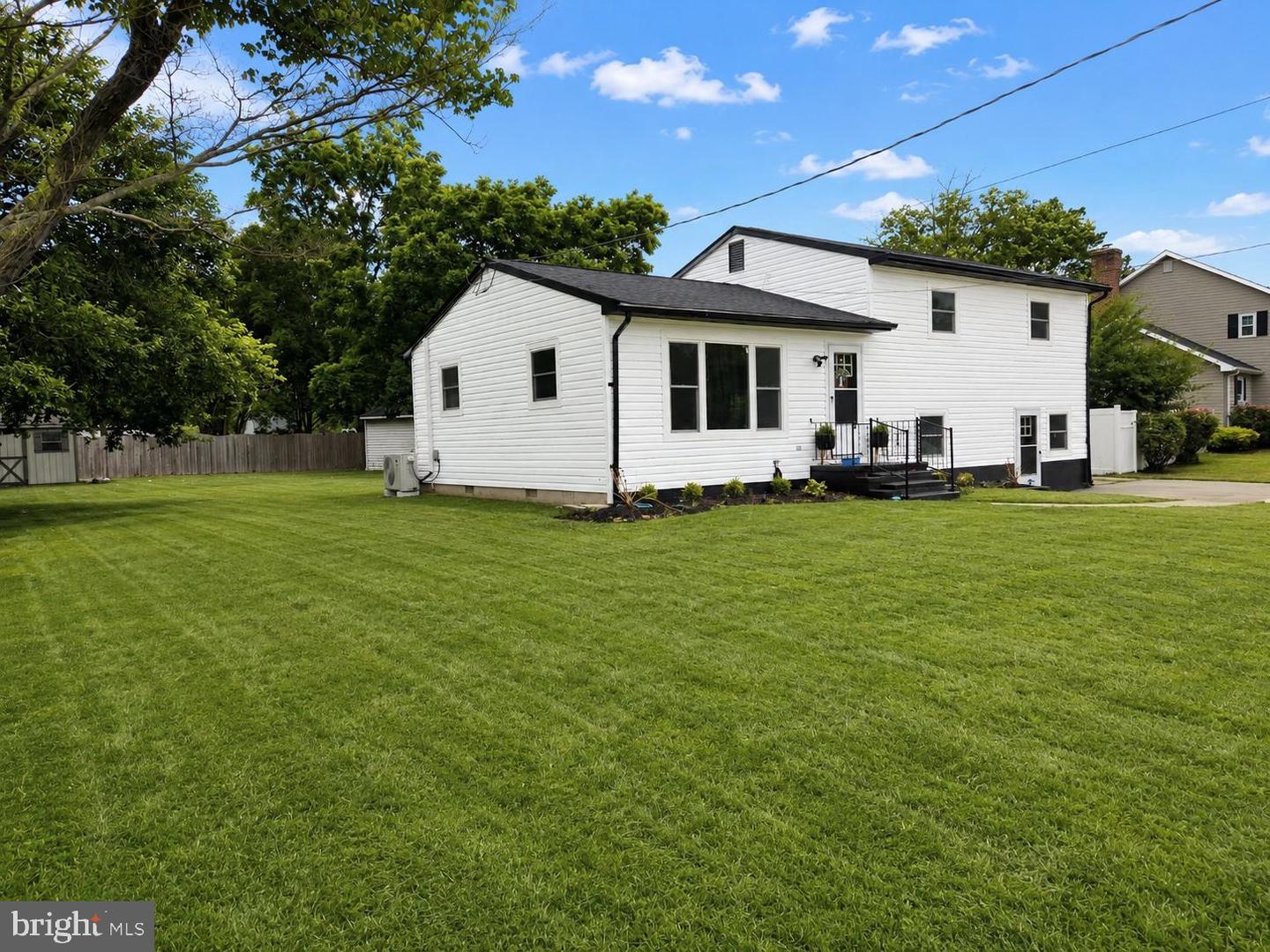 41 Algonquin Rd — photo