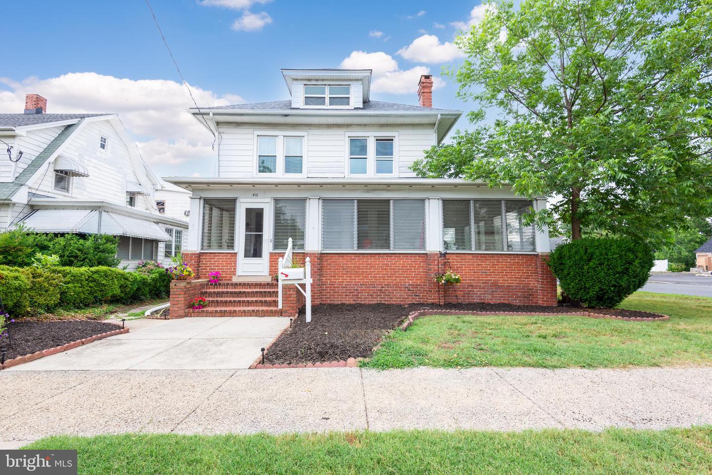 416 Maryland Ave #a & B — photo