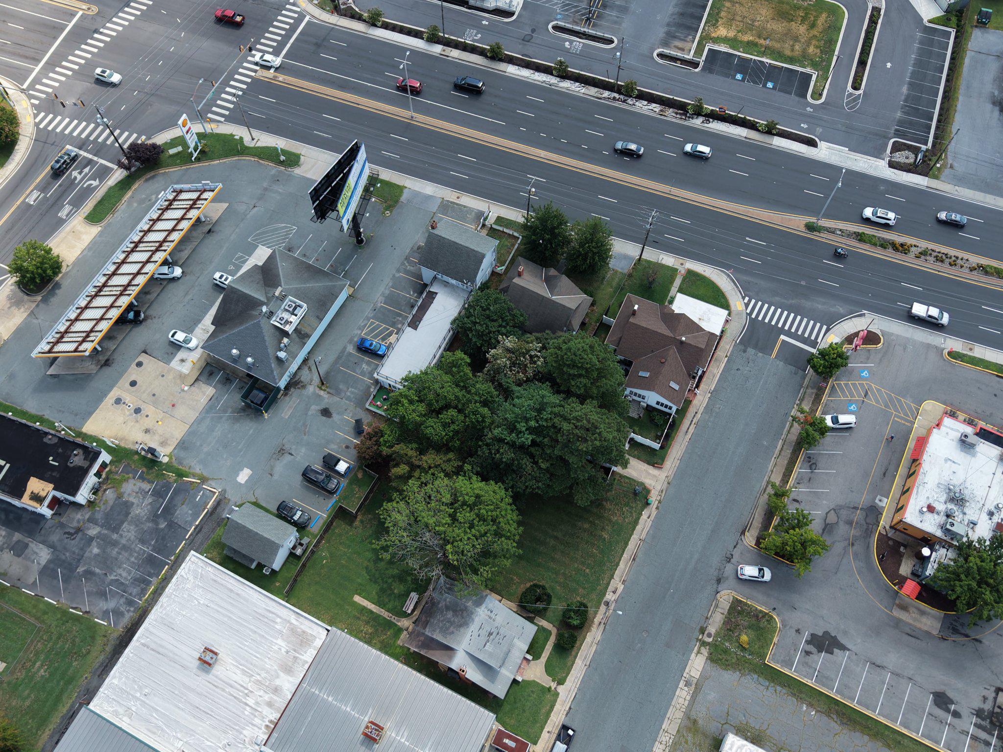 203, 504 , 509 Sunburst Hwy #203,504,509 — photo