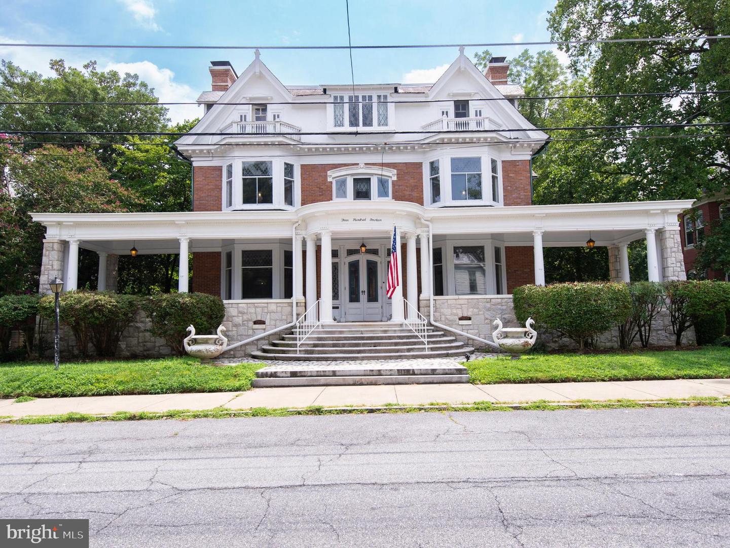 314 Mill St — photo