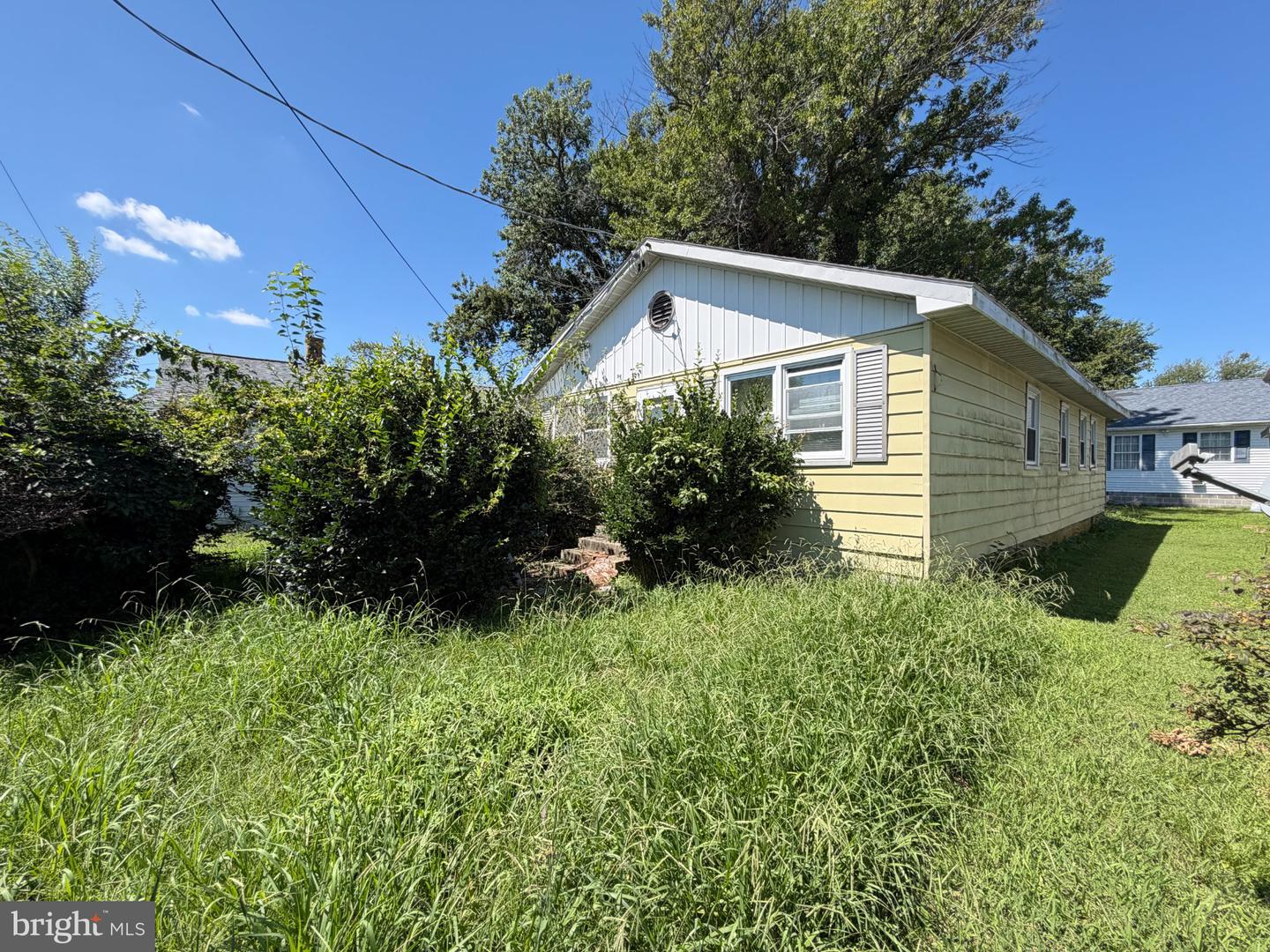 703 High St — photo