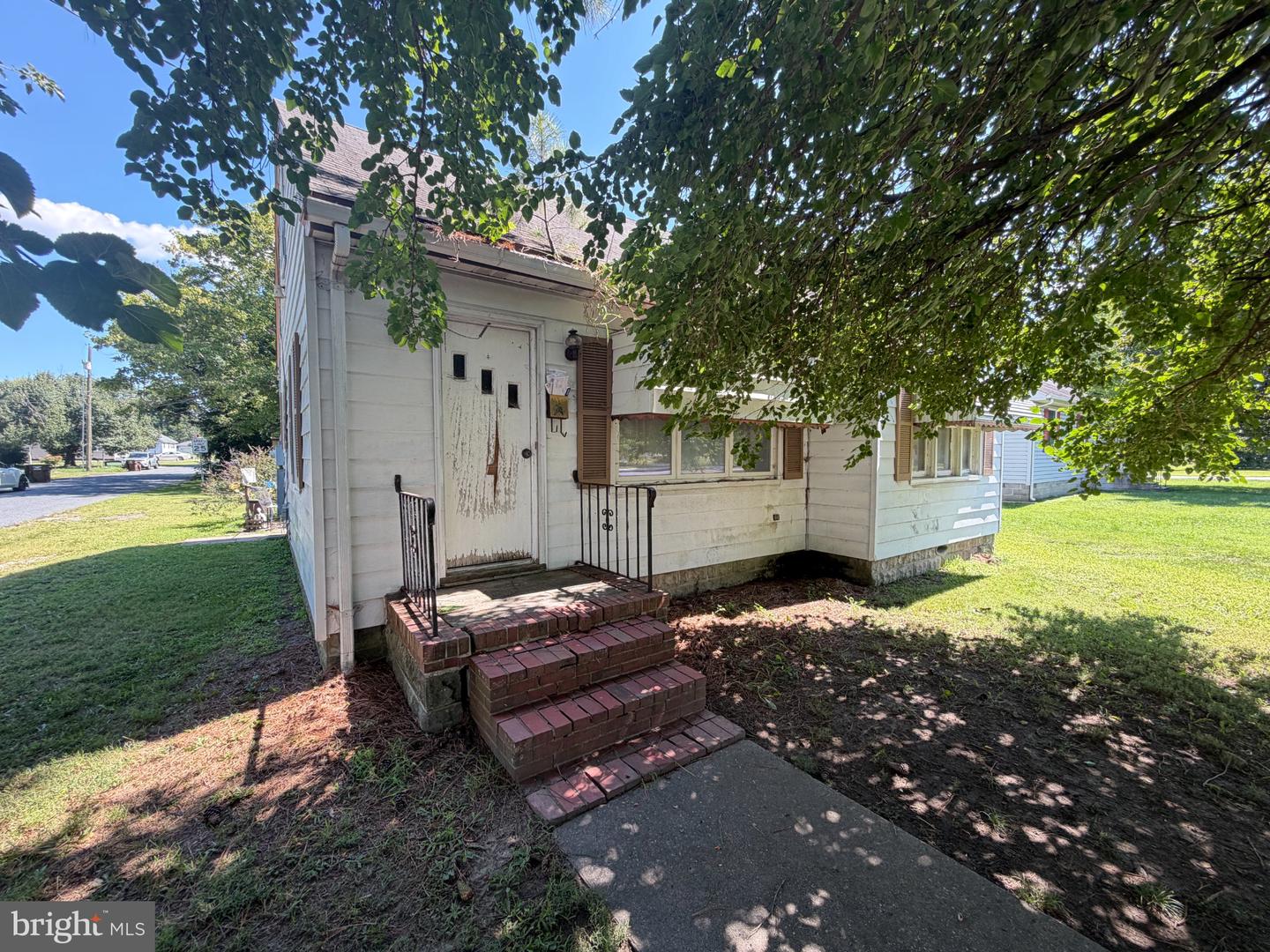 1210 Race St — photo