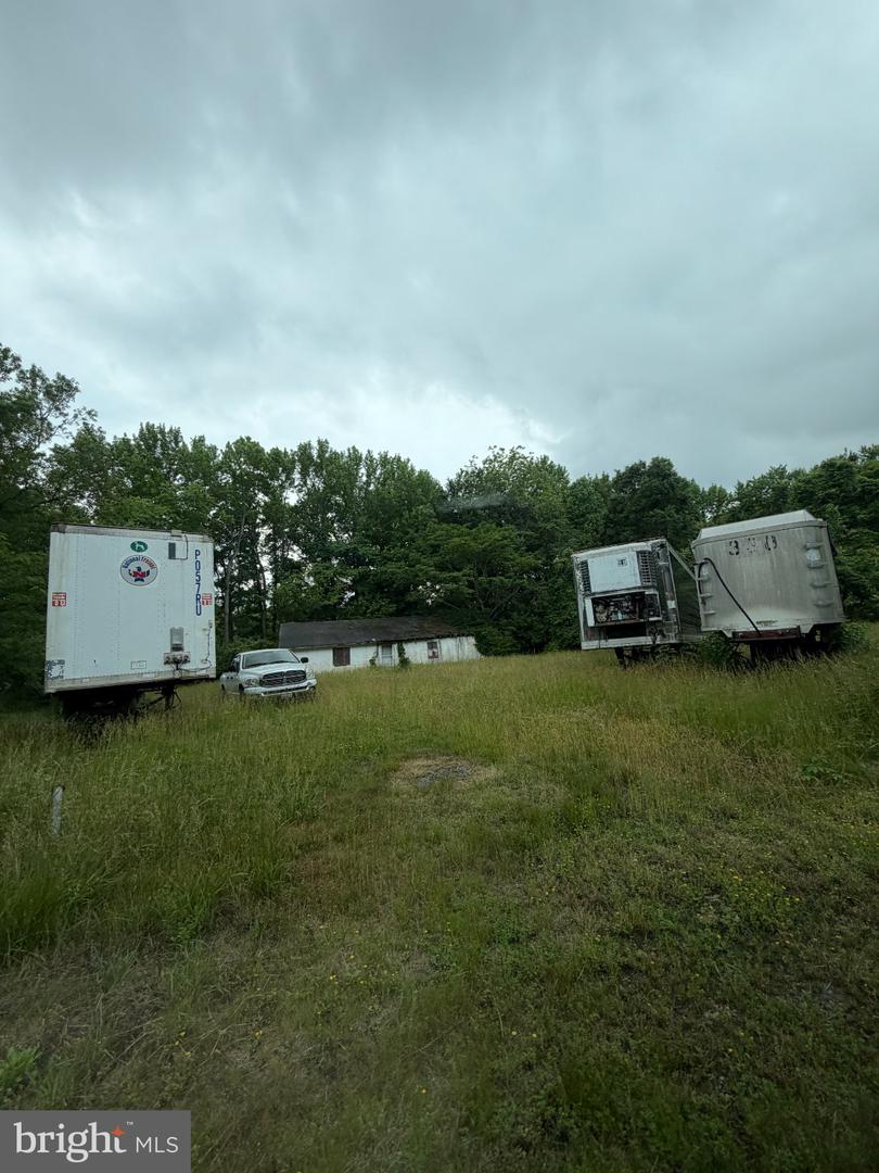4841 Old Rt 50 — photo