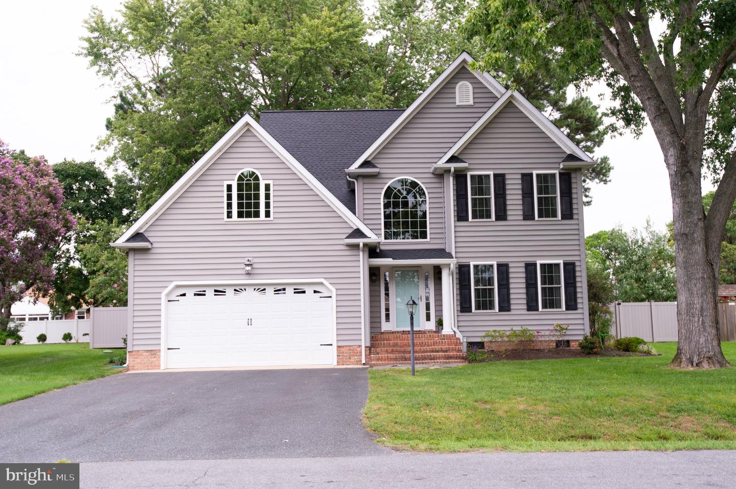 10 Shawnee Rd — photo