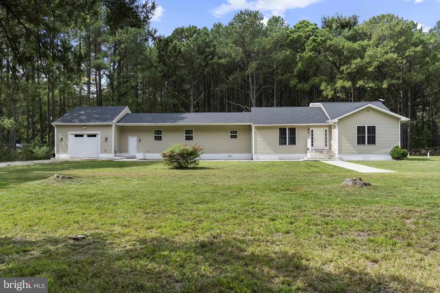 5904 Castle Haven Rd — photo